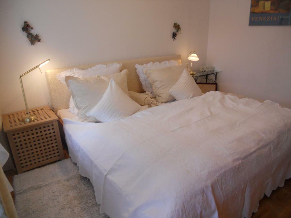 Ferienwohnung In Bonn Exteriör bild