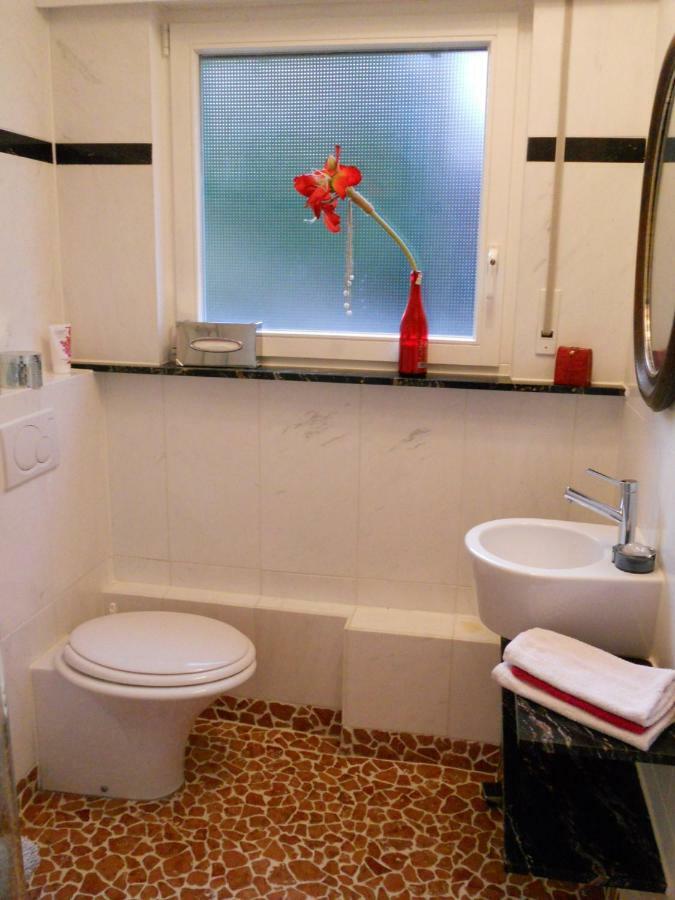 Ferienwohnung In Bonn Exteriör bild