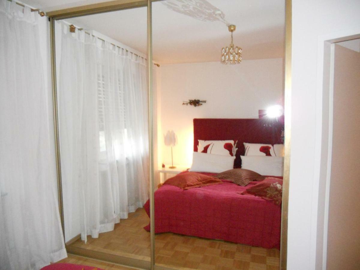 Ferienwohnung In Bonn Exteriör bild